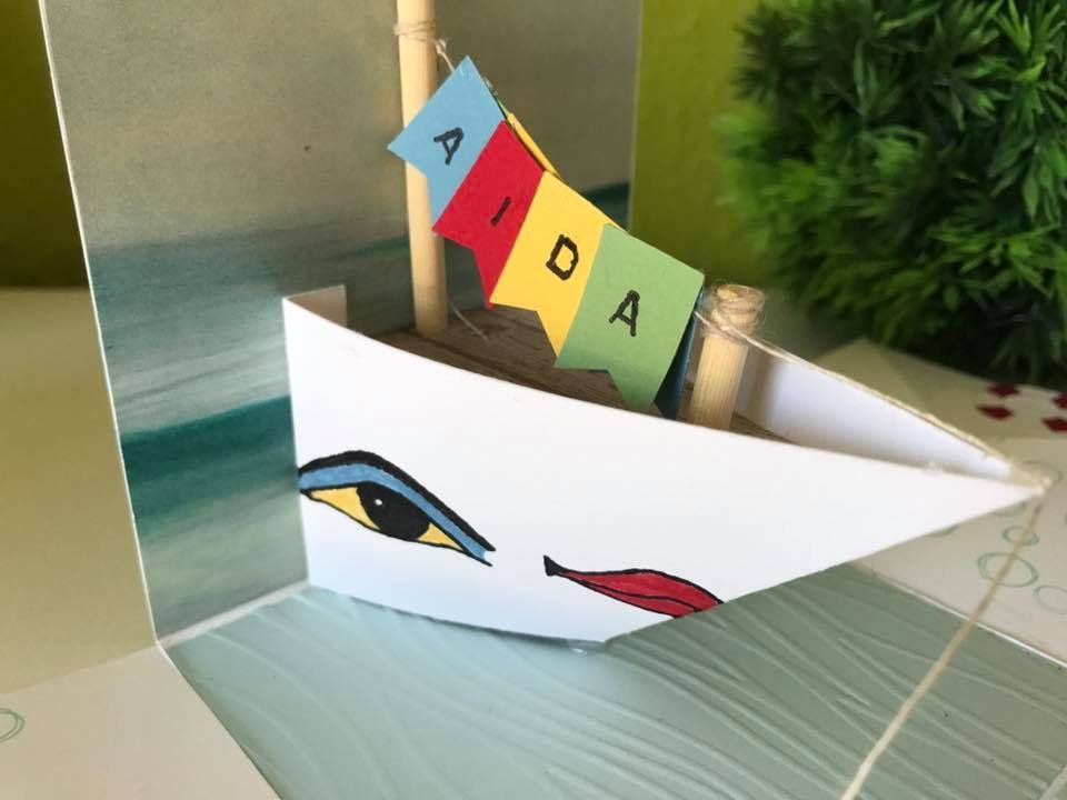 Aida Geschenke
 Anleitung für ein Schiff in der Explosionsbox