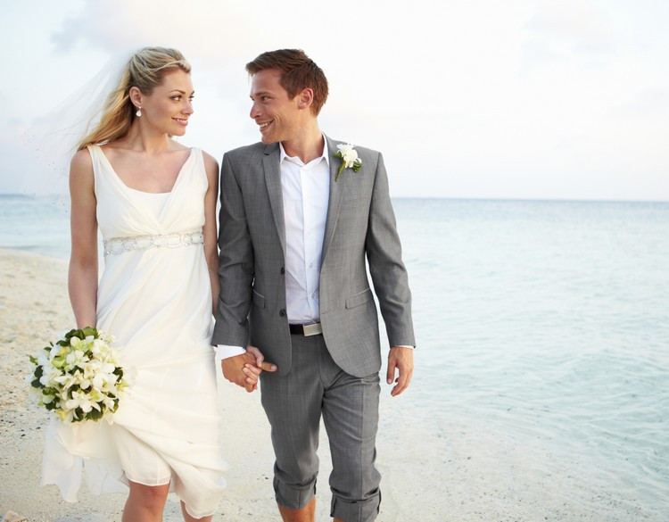 Anzug Für Hochzeit
 Heiraten am Strand welcher Anzug für den Bräutigam