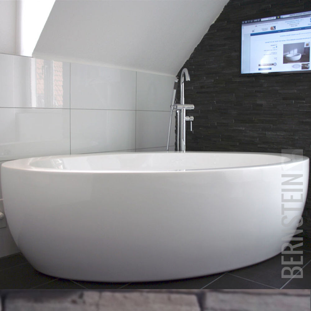 Armatur Badewanne
 BERNSTEIN Design Badewanne Freistehende Wanne MODENA ACRYL