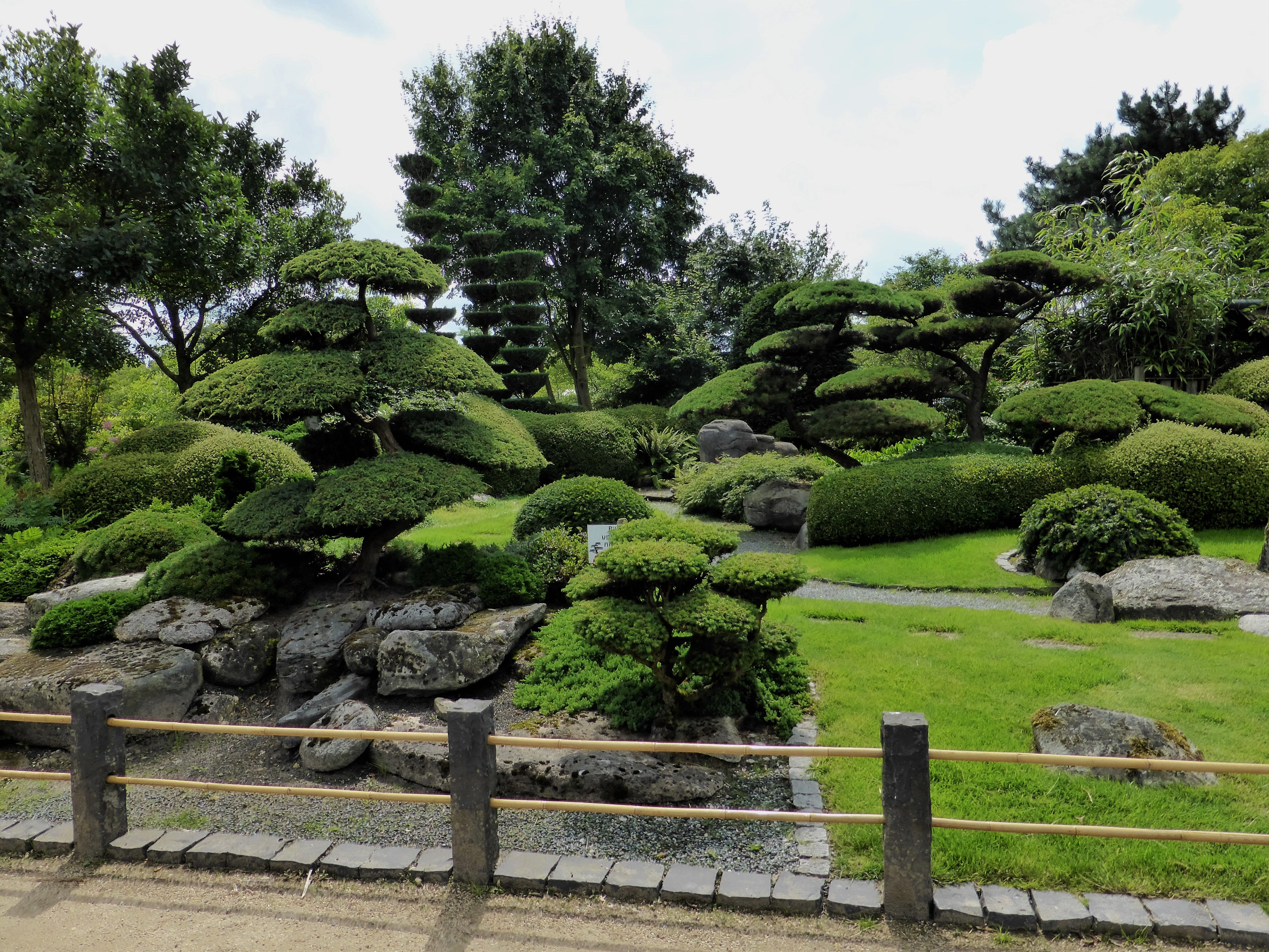 As Garten
 Der japanische Garten nachgeharkt