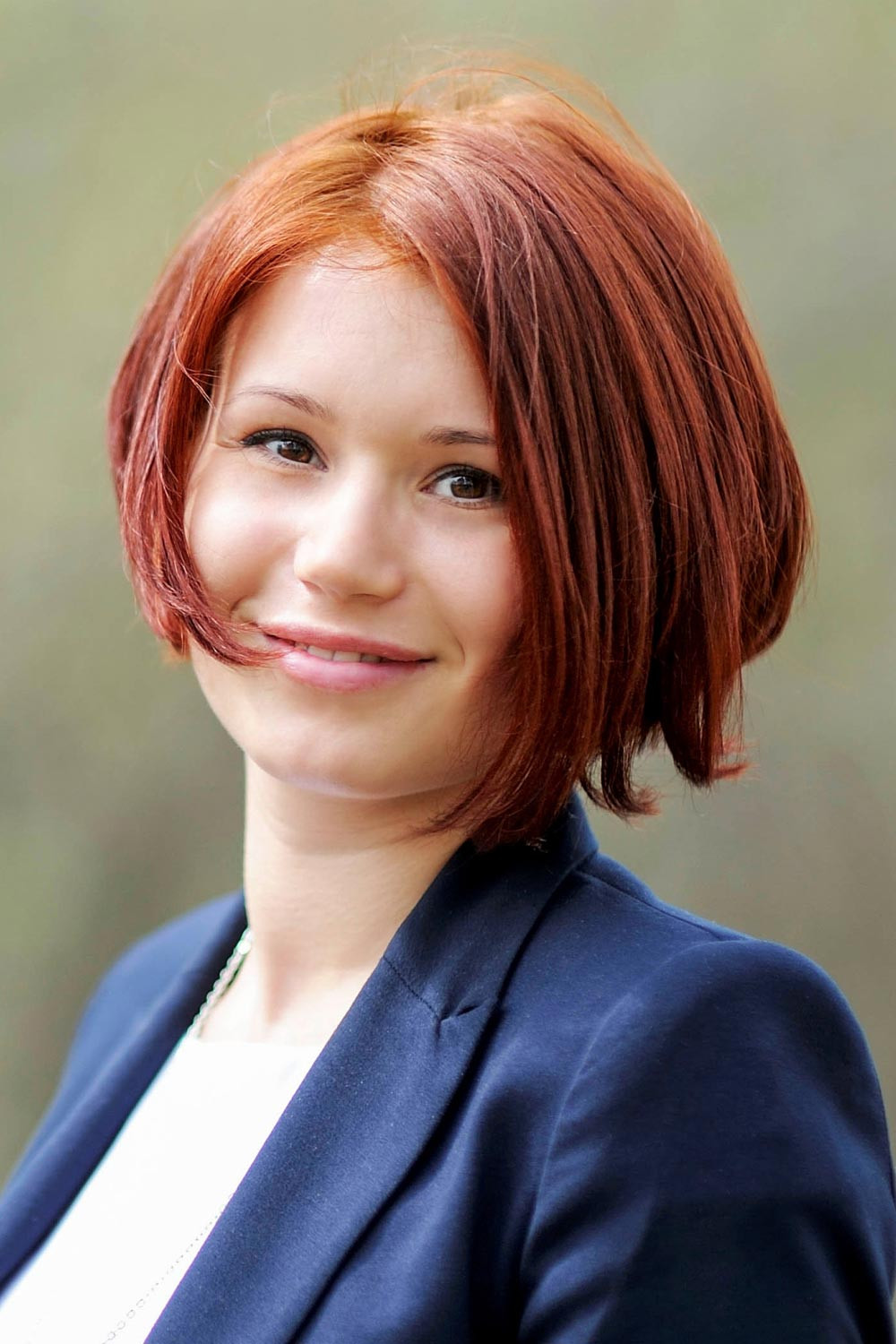 Asymmetrische Frisuren Kurz
 Asymmetrischer Bob