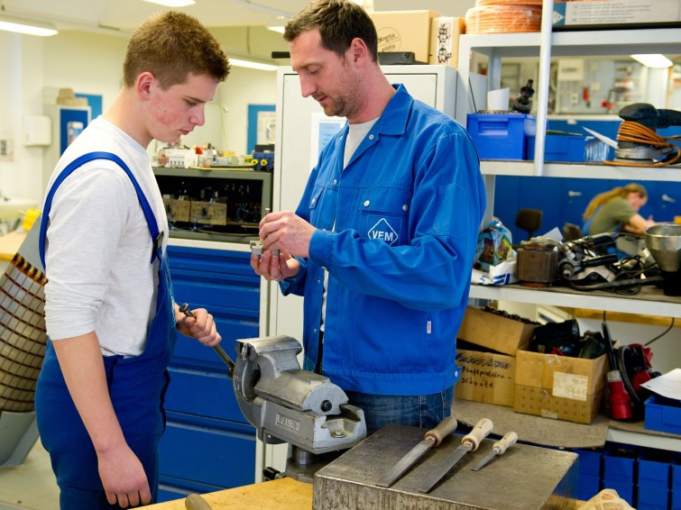 Ausbildung Handwerk
 Ausbildung im Handwerk Der Wert des Meisters Archiv