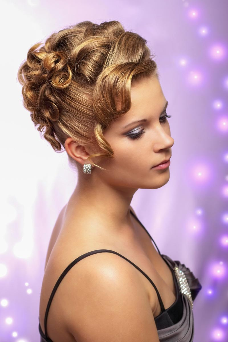 Ball Frisuren
 Elegante Hochsteckfrisur