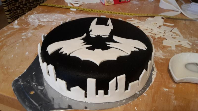 Batman Kuchen
 Meine erste Motivtorte BATMAN suche nach Tipps