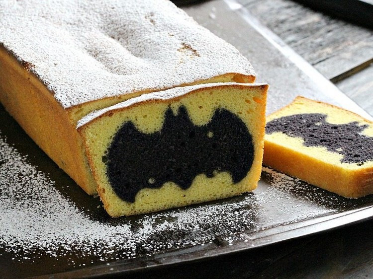 Batman Kuchen
 Kuchen mit Überraschung drin selber machen 20