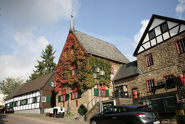 Bergisches Museum Für Bergbau, Handwerk Und Gewerbe
 File Bergisch Gladbach Bergisches Museum 08 ies