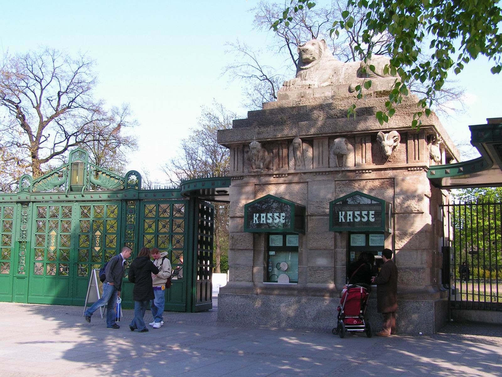 Berlin Zoologischer Garten
 Zoologischer Garten Berlin –