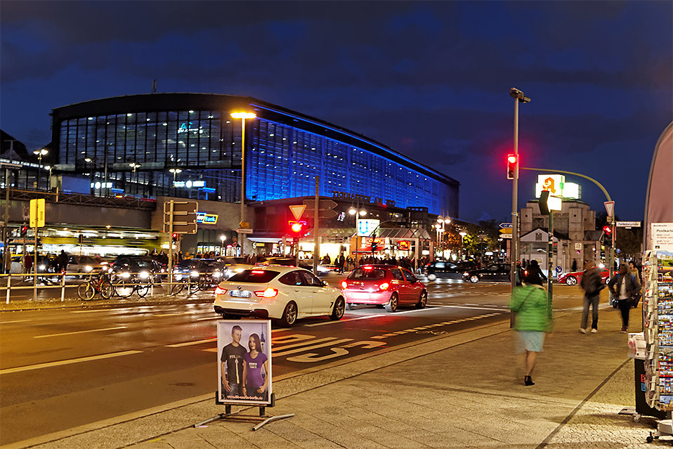 Berlin Zoologischer Garten
 Berlin Zoologischer Garten railway station