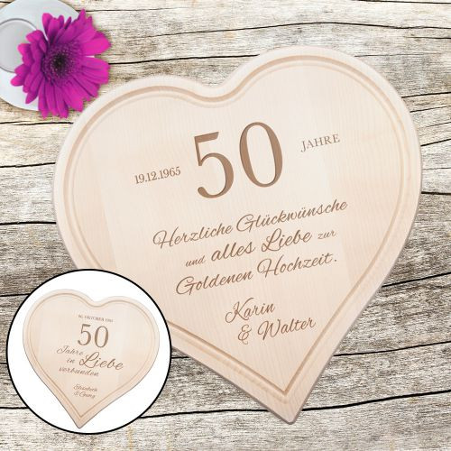 Bilder Zur Hochzeit
 Graviertes Holzherz zur Goldenen Hochzeit personalisiert