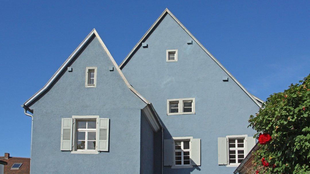 Blaues Haus
 sutter³KG