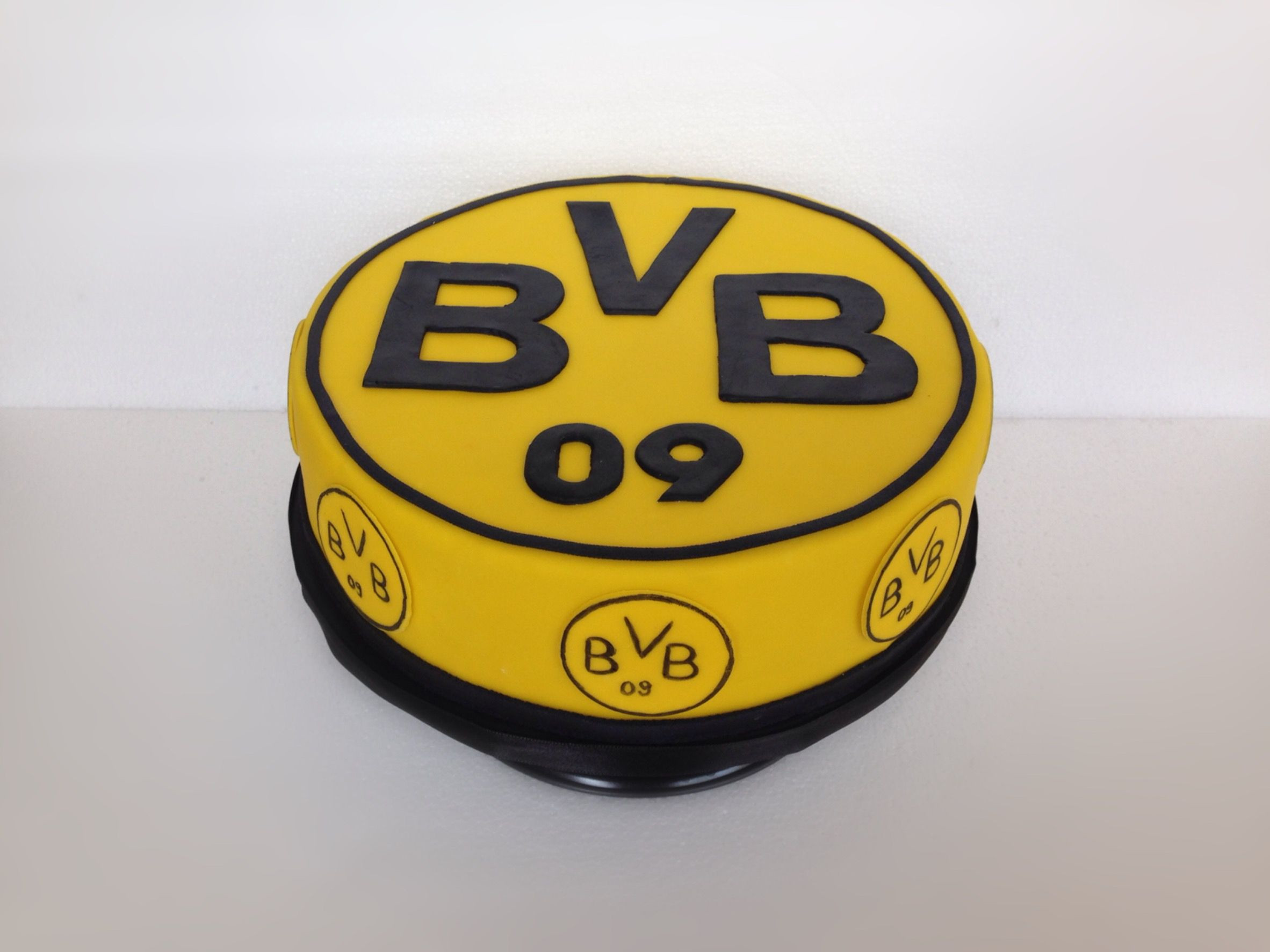 Bvb Geburtstagstorte
 BVB 09 Torte Motivtorte Fußball Borussia Dortmund