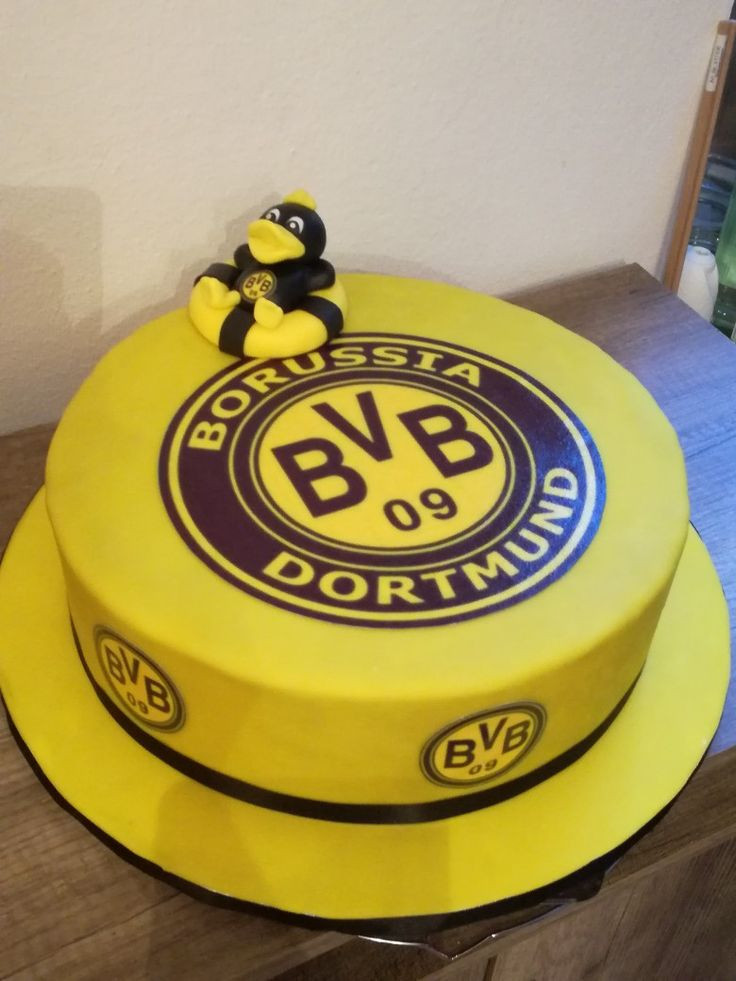 Bvb Geburtstagstorte
 14 besten BVB Torte Bilder auf Pinterest