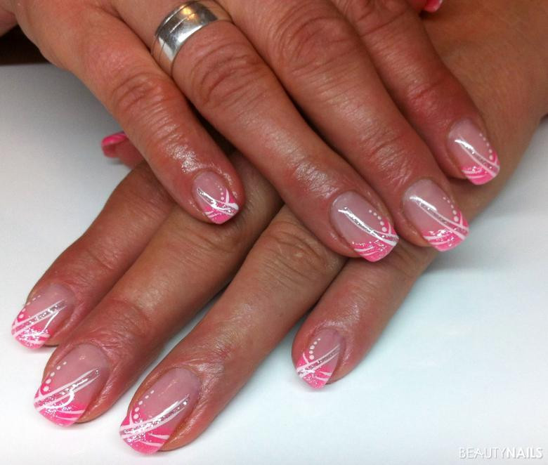 Coole Nageldesign Bilder
 50 Rosa Nägel Bilder mit Nageldesign 2019