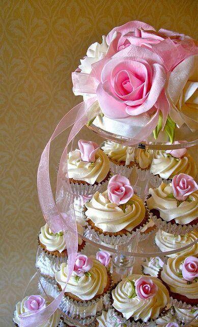 Cupcake Hochzeit
 Hochzeits Cupcakes Hochzeit Cupcakes Weddbook