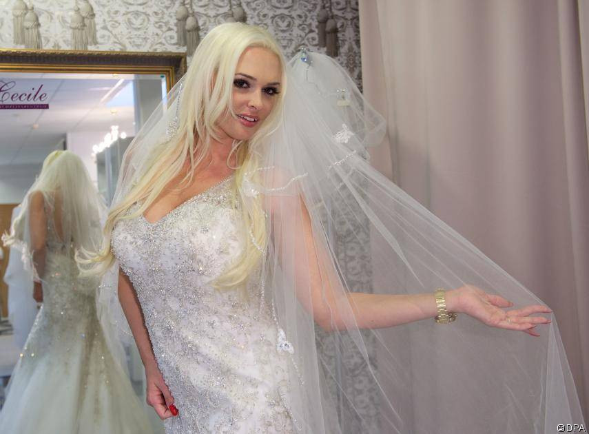 Danielas Hochzeit
 Daniela Katzenberger Krach um das Kleid kurz vor der