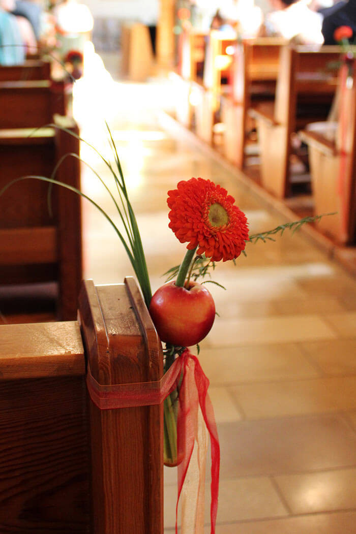 Deko Für Hochzeit
 Deko zur Hochzeit in der Kirche