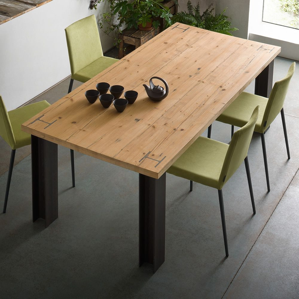 Designer Tisch
 Antillo Designer Tisch 160x90 cm mit Untergestell aus
