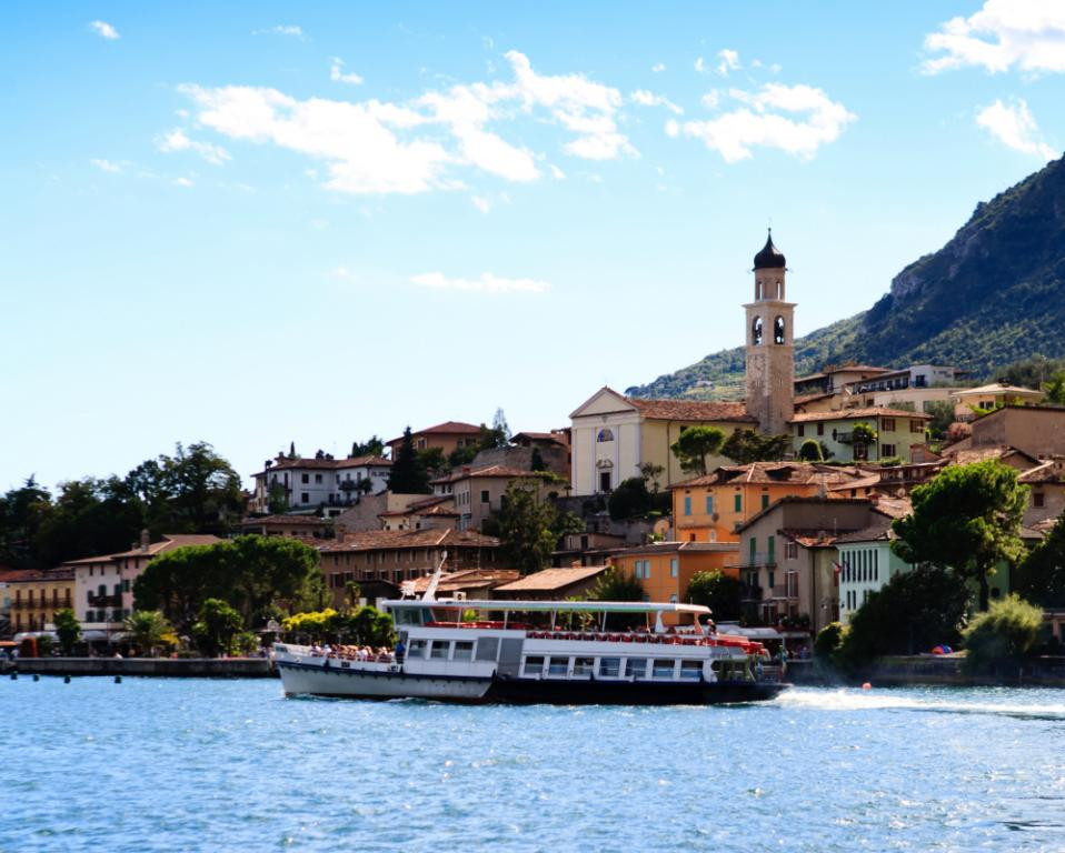 Die Schönsten Nageldesigns
 Gardasee Die schönsten Orte am Lago di Garda