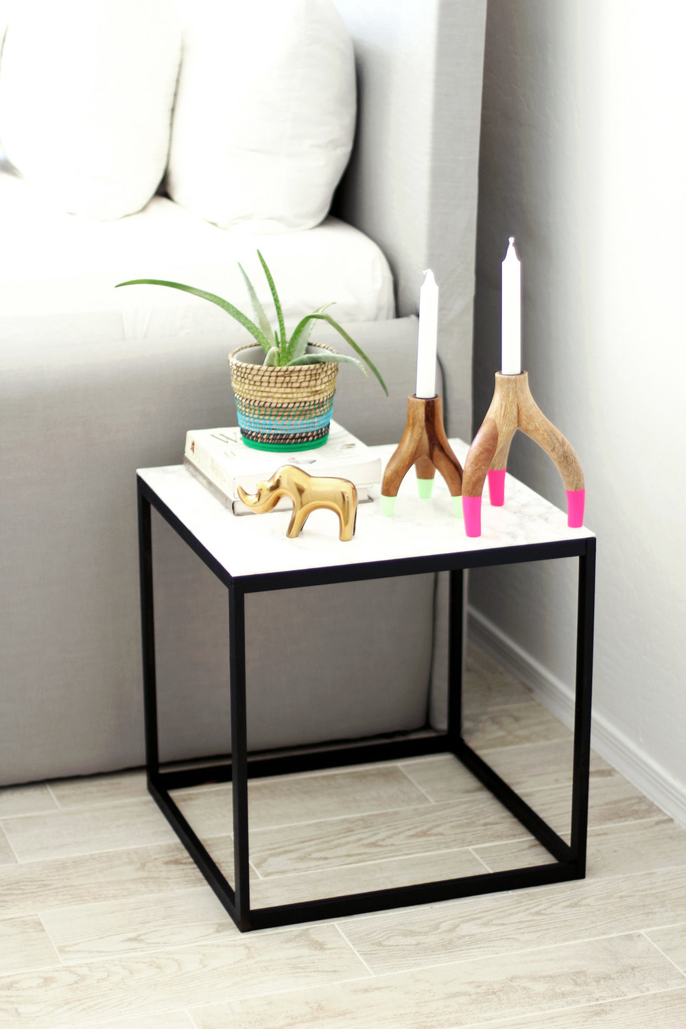 Diy Blogger
 West Elm Inspired DIY Marble Table — Kristi Murphy