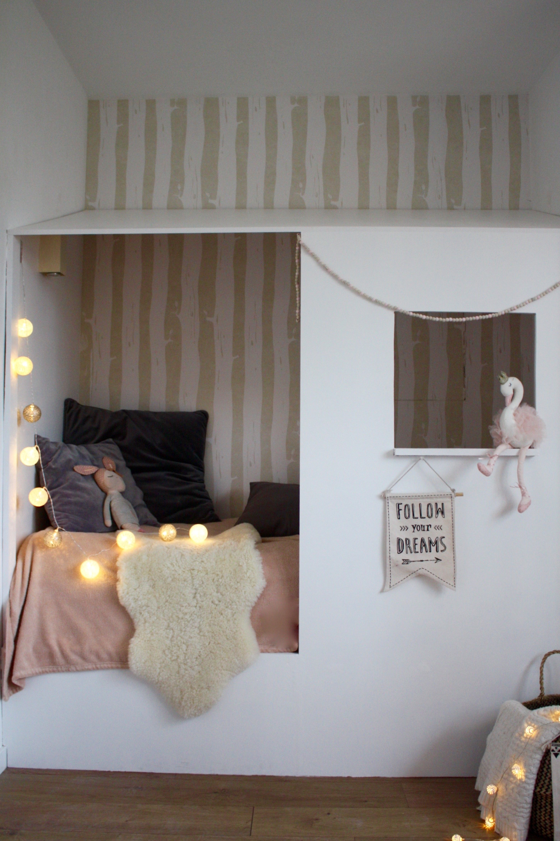 Diy Blogger
 DIY Hausbett für Kinder