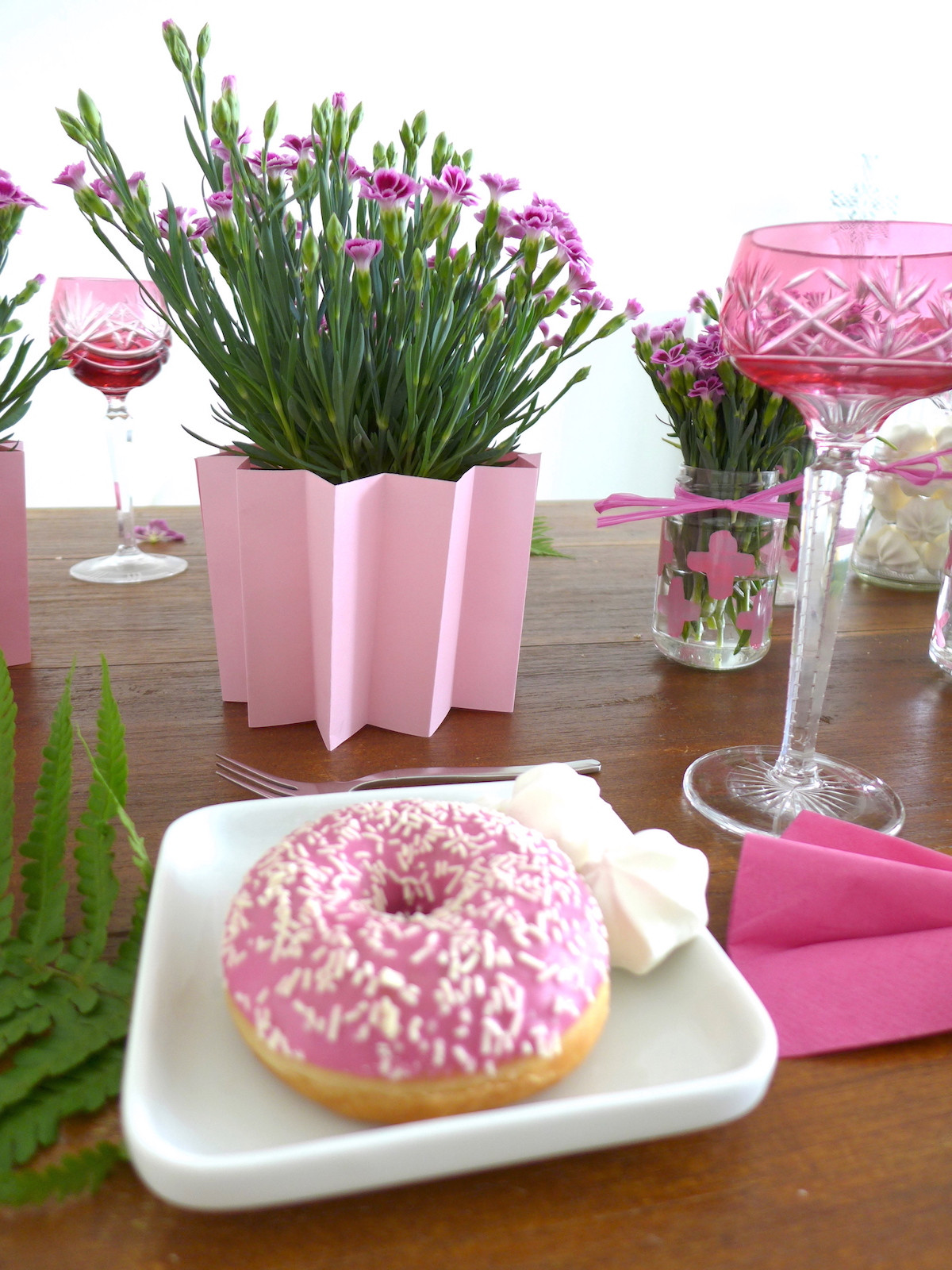 Diy Blumen
 Pink Power DIY Blumen Tischdeko mit Mininelken sophiagaleria