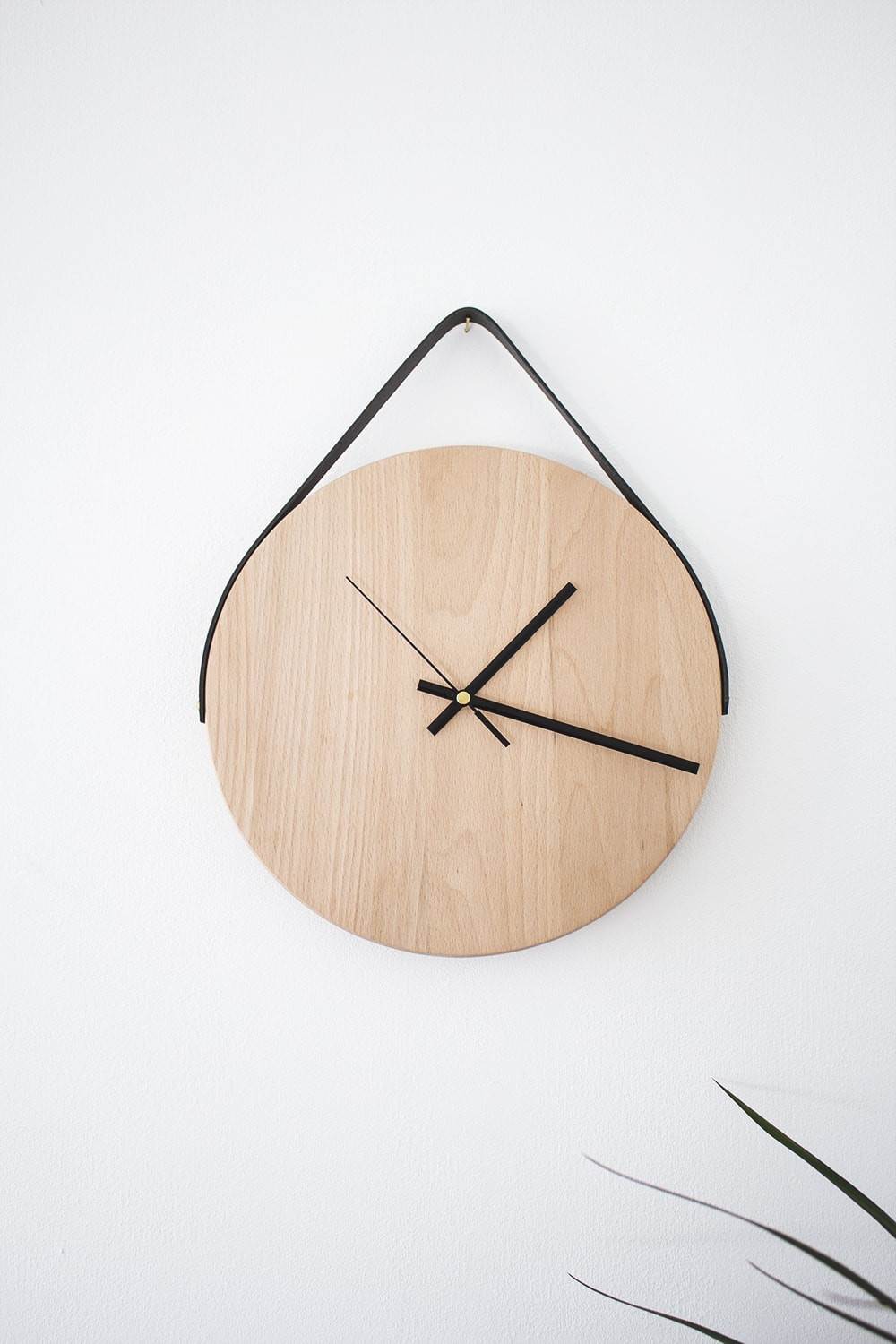 Diy Clock
 affordable home tip no 1