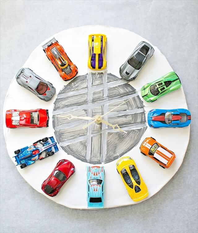 Diy Clock
 10 DIY Fun Clock Ideas