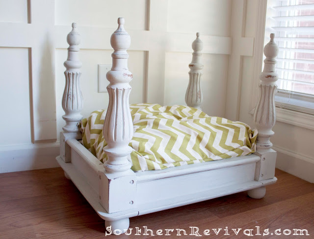 Diy Dog Bed
 19 Wooden Dog Beds To Create For Your Furry Four Legged