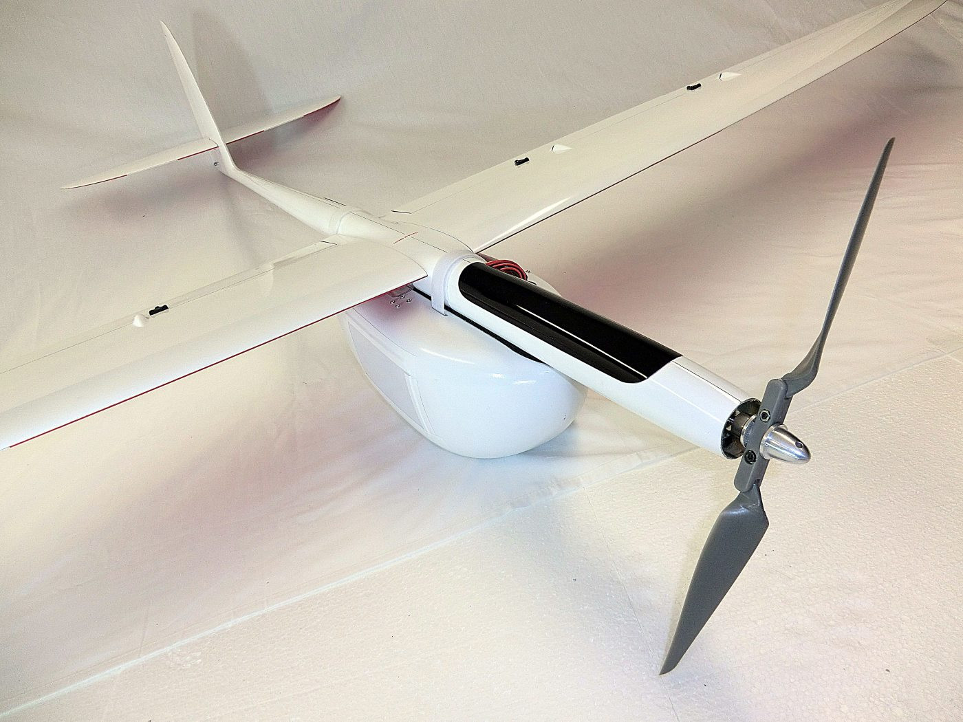 Diy Drohne
 Aeromapper UAV Option E with Sony Nex 7 24 MP camera