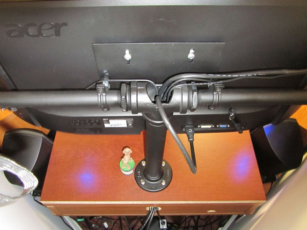 Diy Forum
 DIY triple monitor stand my take on it [H]ard Forum