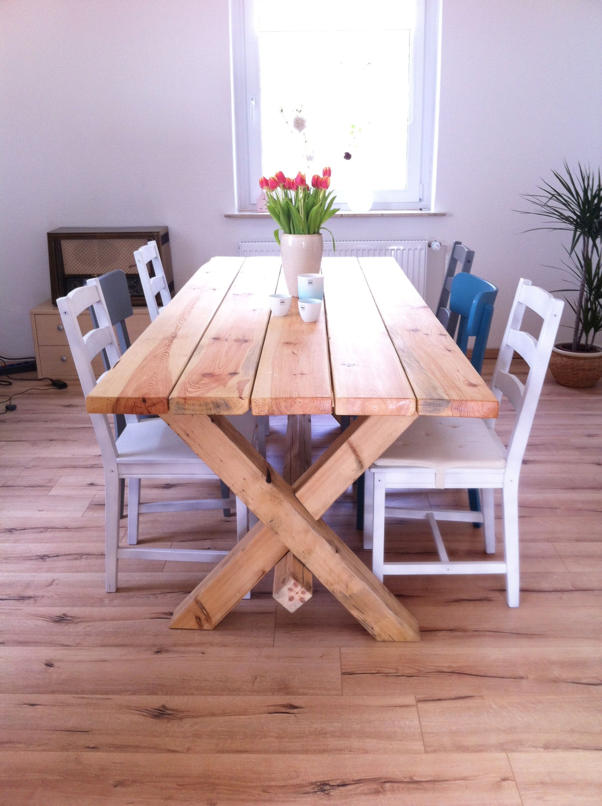 Diy Holztisch
 Wir bauen uns einen Tisch – littleinchy