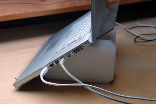 Diy Laptop Stand
 DIY Cheap Laptop Stand That Is So Easy To Make Shelterness