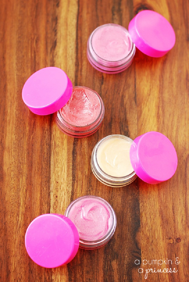 Diy Lip Balm
 Top 10 DIY Lip Balms and Scrubs