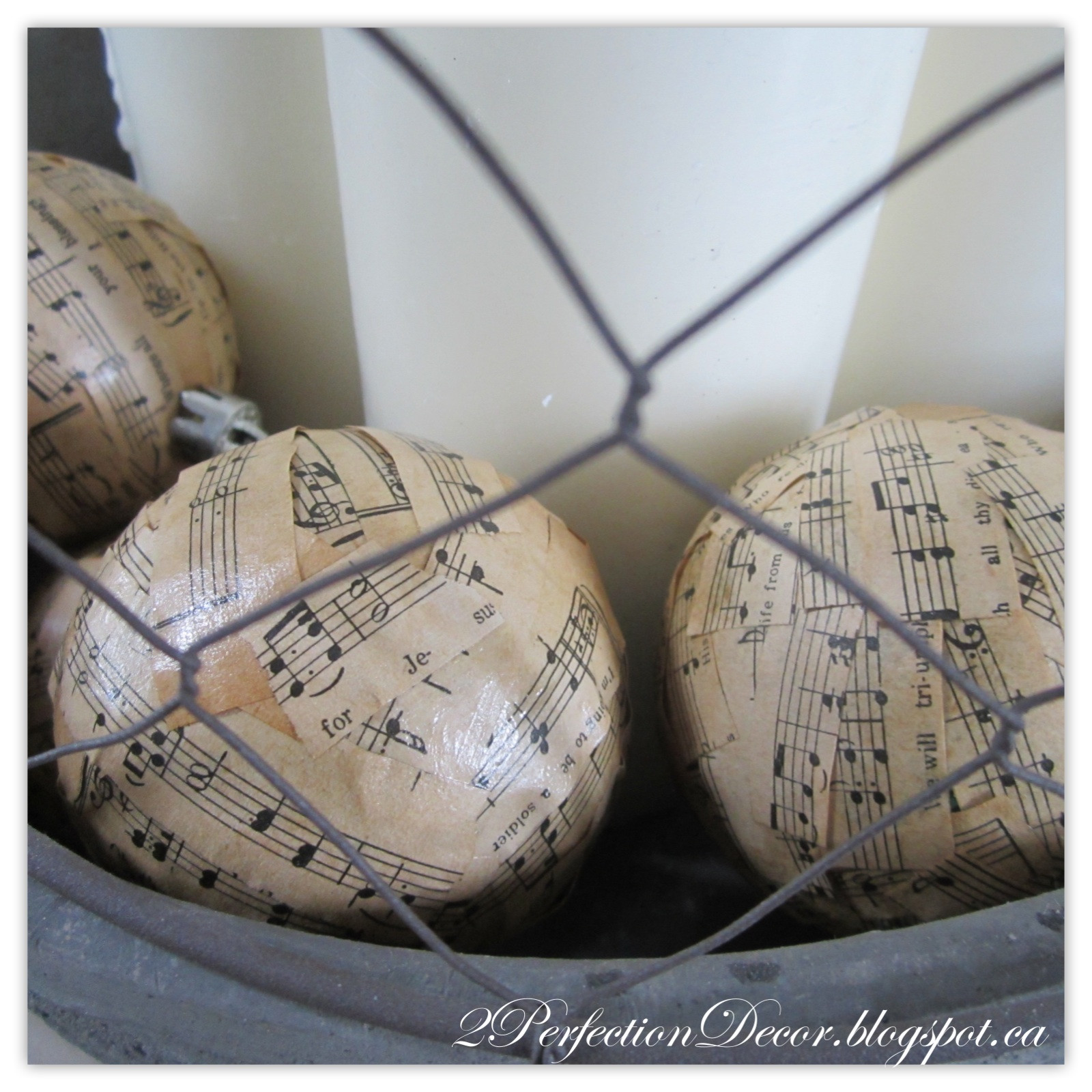 Diy Music
 2Perfection Decor DIY Musical Note Ornaments