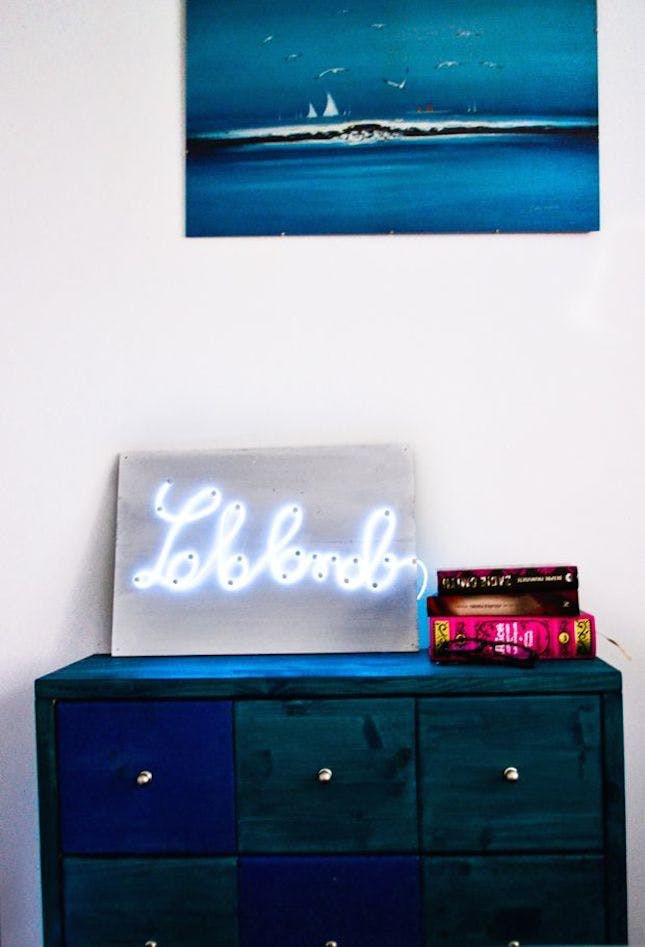 Diy Neon Sign
 Get Your Glow on With These 11 DIY Neon Signs