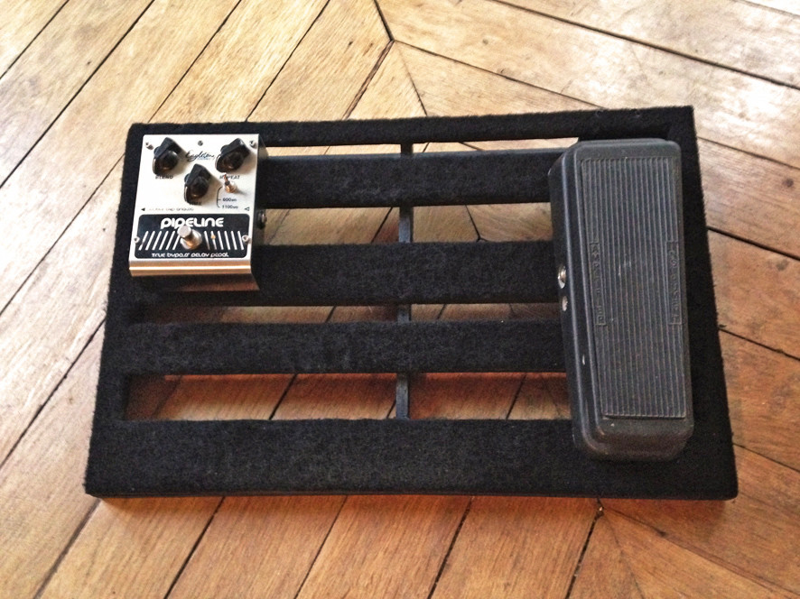 Diy Pedalboard
 DIY Pedalboard image Audiofanzine