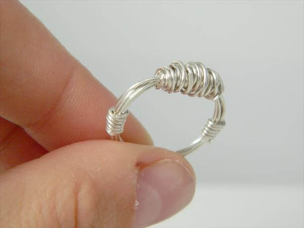 Diy Ring
 5 DIY Reclaimed Metal Wire Ring Ring Ideas