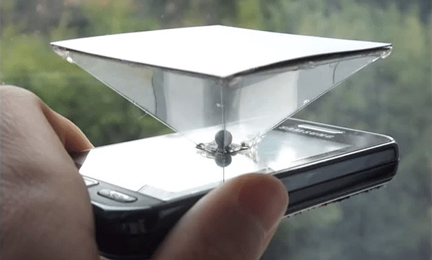 Diy Smartphone
 DIY Smartphone Hologram Display Puts A Twist Reality