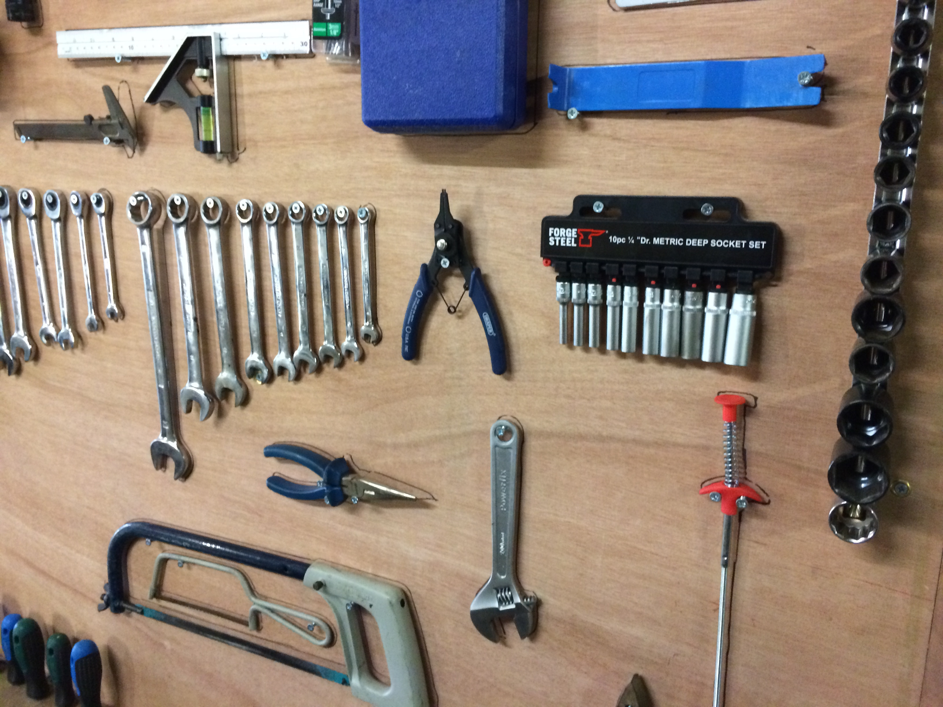 Diy Tools
 DIY Tool Board Tidy up your garage workshop