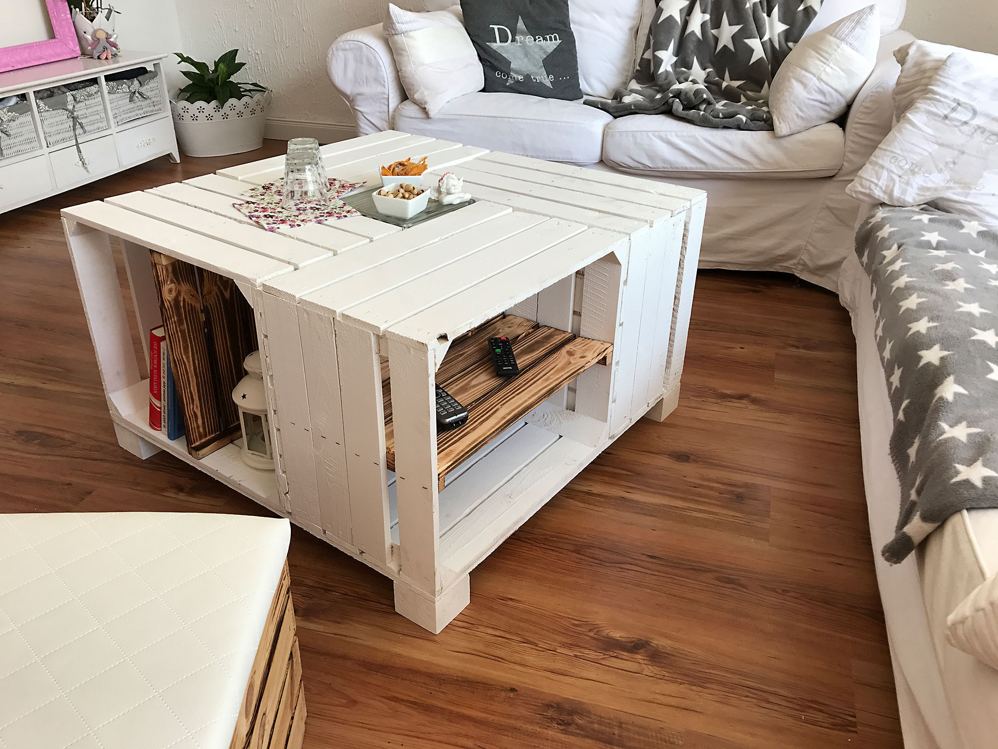 Diy Weinkisten
 Weinkisten Tisch selber bauen DIY ZENIDEEN