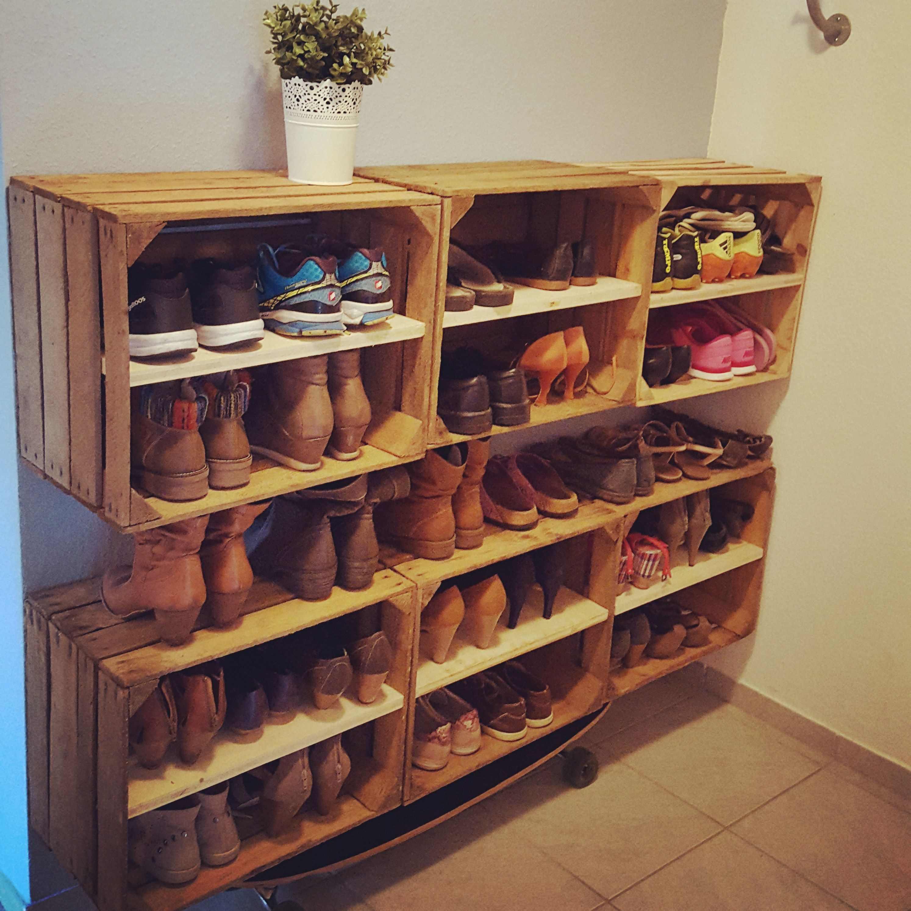 Diy Weinkisten
 Schuhregal aus Apfelkisten shoes Schuhregal Weinkisten