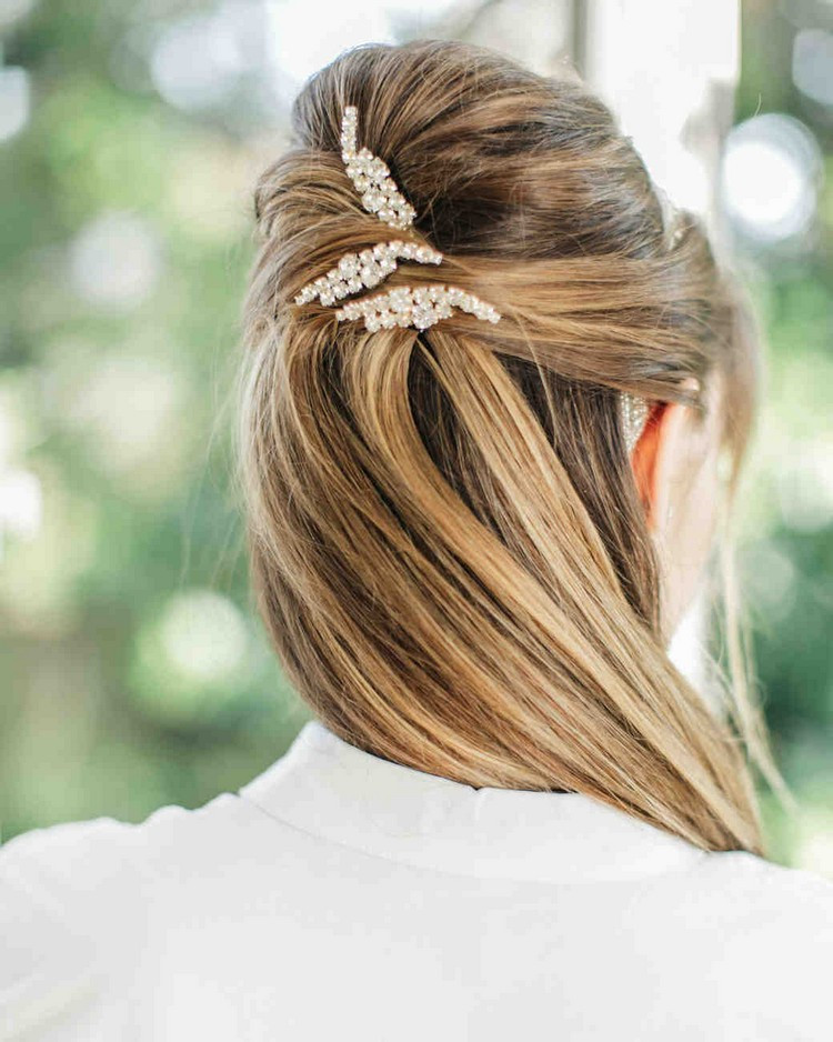 Einfache Frisuren Für Hochzeitsgäste
 40 schöne Styling Ideen für einfache Frisuren für