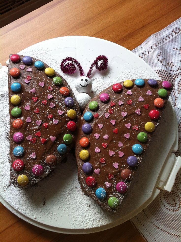 Einfache Geburtstagskuchen
 Schmetterling Kuchen Kindergeburtstag
