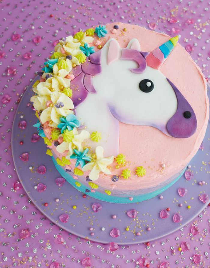 Einhorn Geburtstagstorte
 1001 Ideen für einzigartige Einhorn Kuchen und Torten