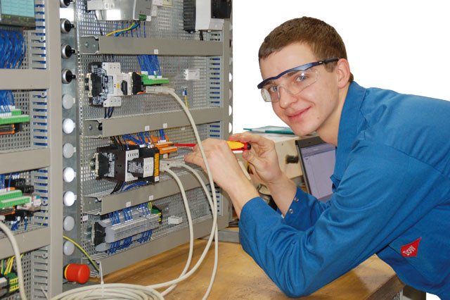 Elektroniker Handwerk
 Ausbildung Elektroniker in der Fachrichtung