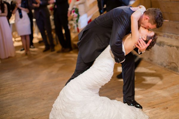 Eröffnungstanz Hochzeit Discofox
 Der Eröffnungstanz Hochzeitstanz Tanzschule