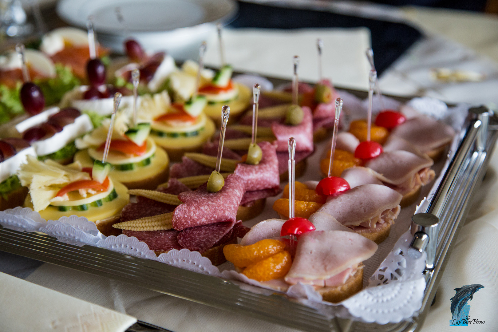 Essen Für Geburtstagsfeier
 Feine Häppchen zum Jubiläum Geburtstagsfeier Foto & Bild