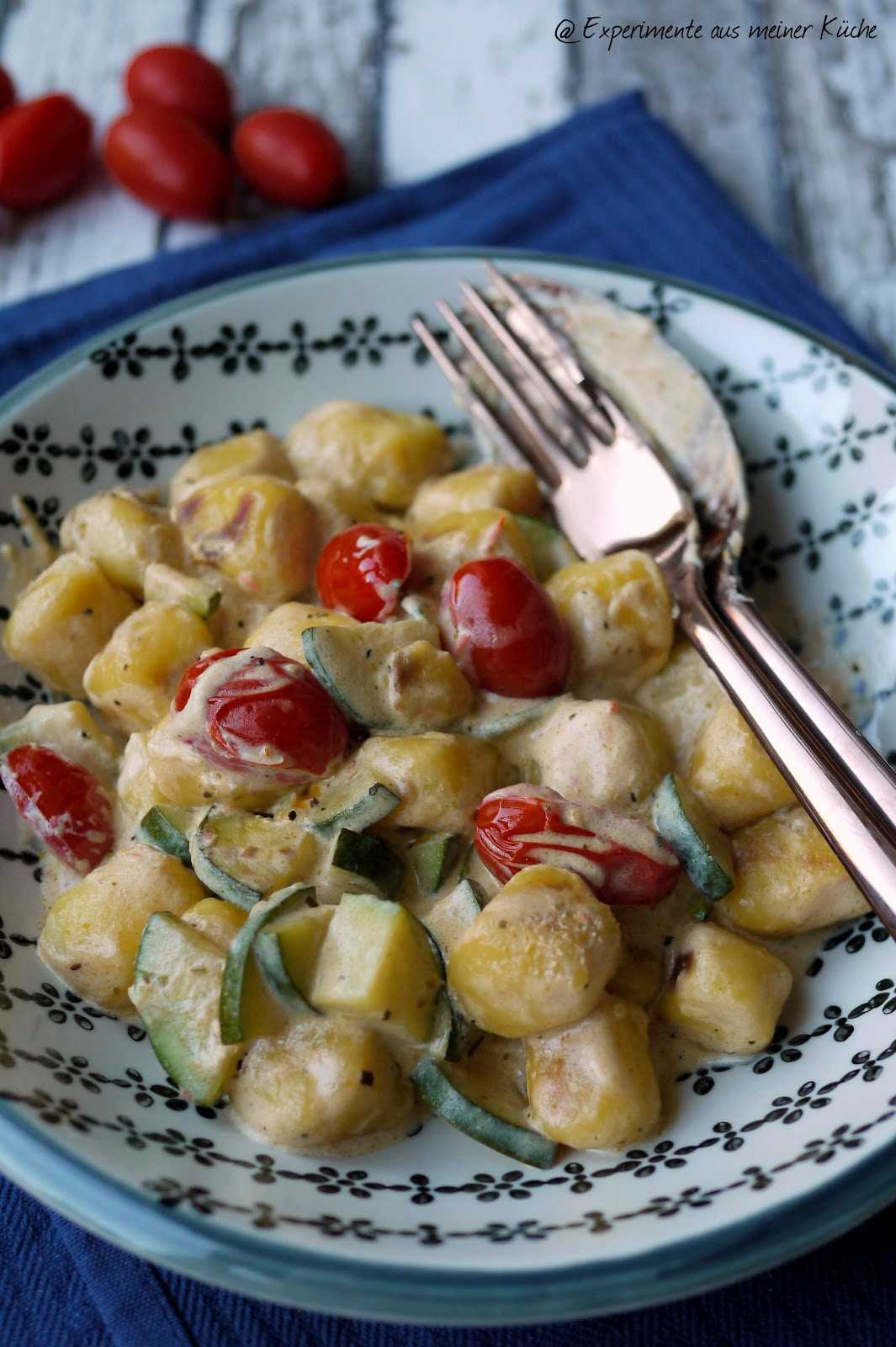 Experimente Aus Meiner Küche
 Experimente aus meiner Küche Gnocchi Zucchini Pfanne