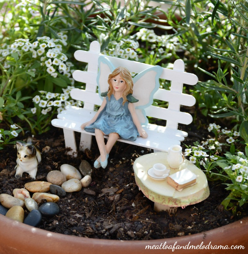 Fairy Garden Diy
 Easy DIY Fairy Garden Meatloaf and Melodrama