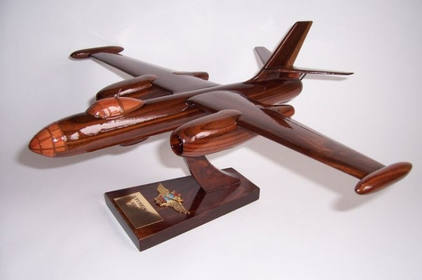 Flugzeug Geschenke
 Russische Flugzeuge Modelle Holzspielzeug für Kinder LKW